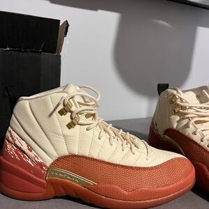 Jordan 12 retro eastside Golf men size 9